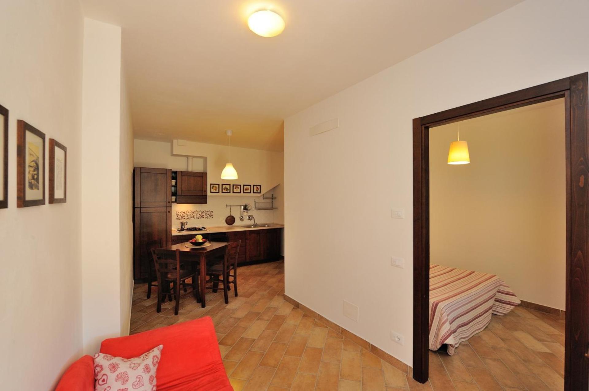 Il Vecchio Mandorlo Farm stay