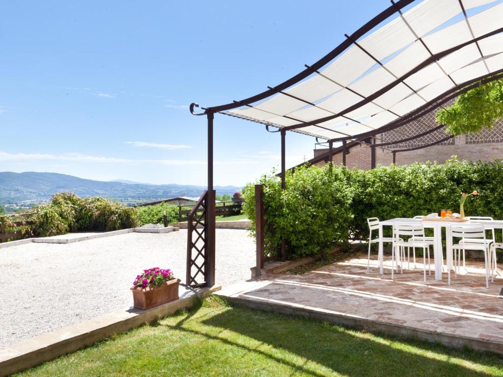 Il Vecchio Mandorlo Farm stay *