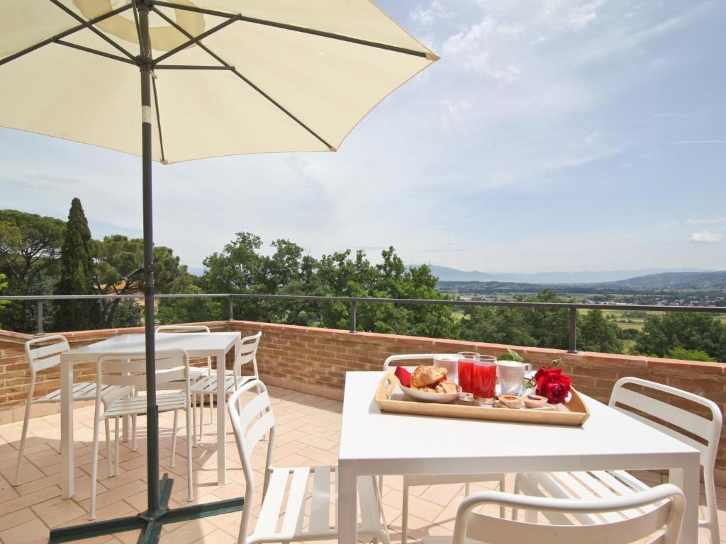 Il Vecchio Mandorlo Farm stay *
